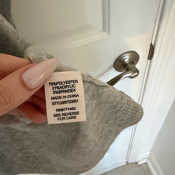 Gray Cardigan - Picture 5 of 5